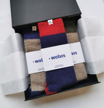 Load image into Gallery viewer, Socks red - beige
